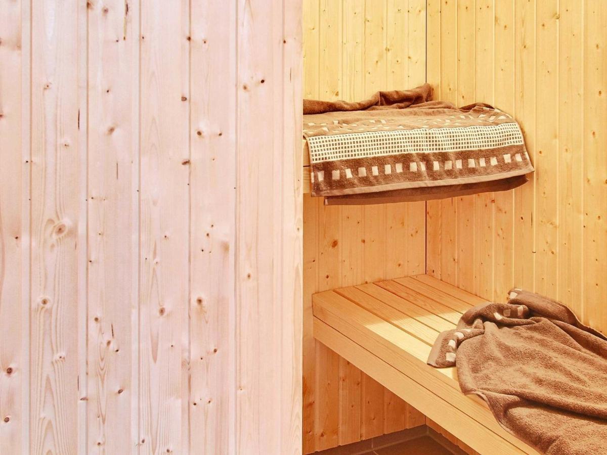 12 Person Holiday Home In Hasselberg Kappeln Exteriér fotografie
